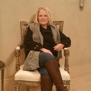 Meet your Posher, Rita